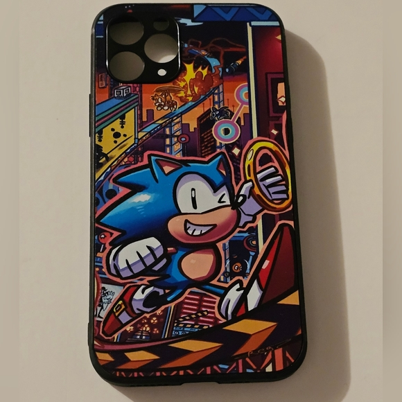 Iphone 11 pro Case - Picture 1 of 1